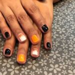 Halloween themed finger nails paint job