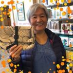 a client hold a product