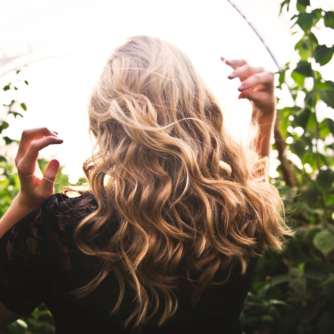bouncing curls